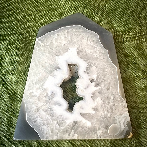 Druzy Onyx Quartz Obelisk Slab Slice Freeform Point Crystal - Picture 5 of 6